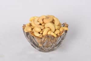 بادام هندی شور زعفرانی