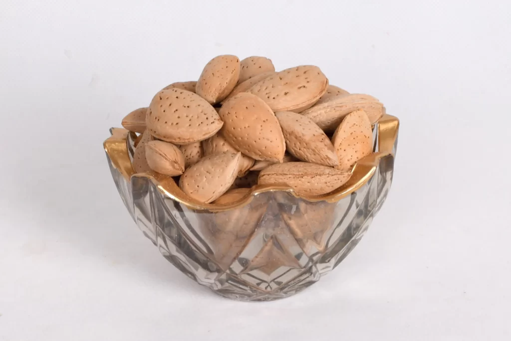 عکس بادام سنگی