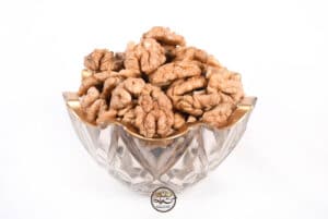 گردو تازه شکن تویسرکان دستچین